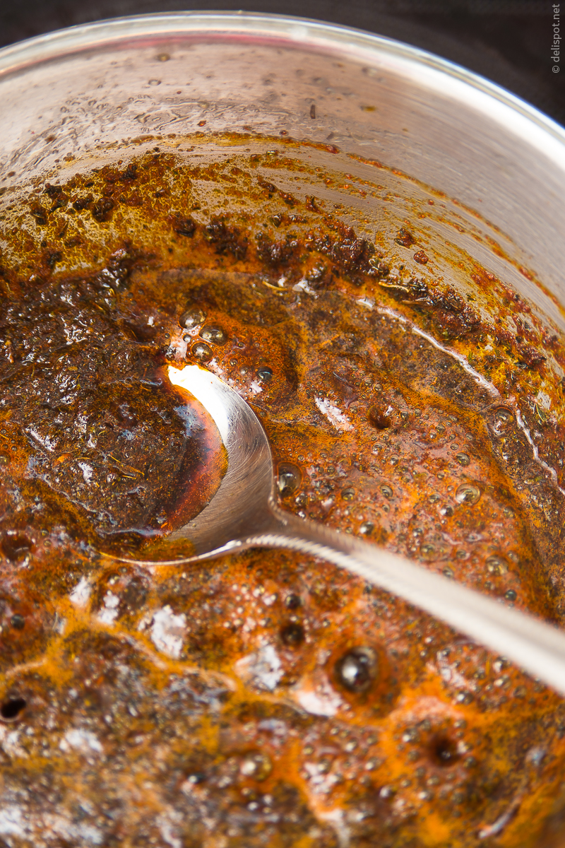 Minze und Paprika, in Butter angebraten