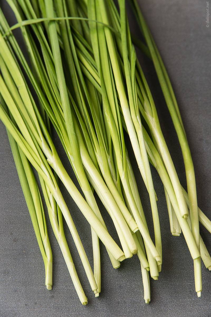 Knoblauch-Schnittlauch, ganze Blätter (Nira, Pak Gui Cahu, Nira, Thai Soi)