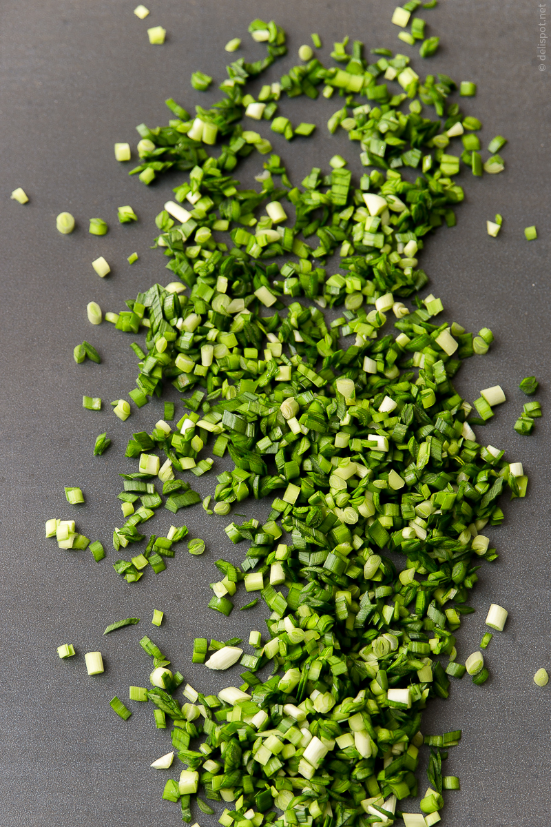 Knoblauch-Schnittlauch, geschnitten (Nira, Pak Gui Cahu, Nira, Thai Soi)