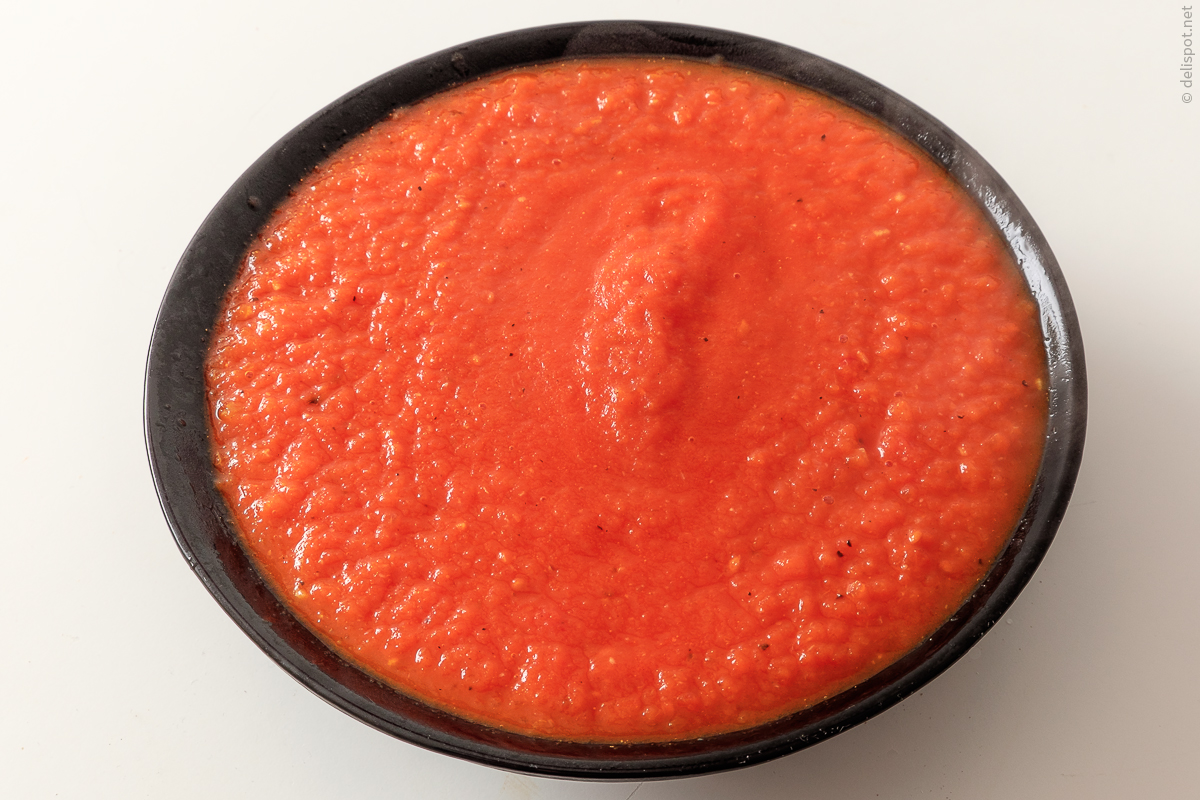 Tomatensauce italienisch, fertige Sauce