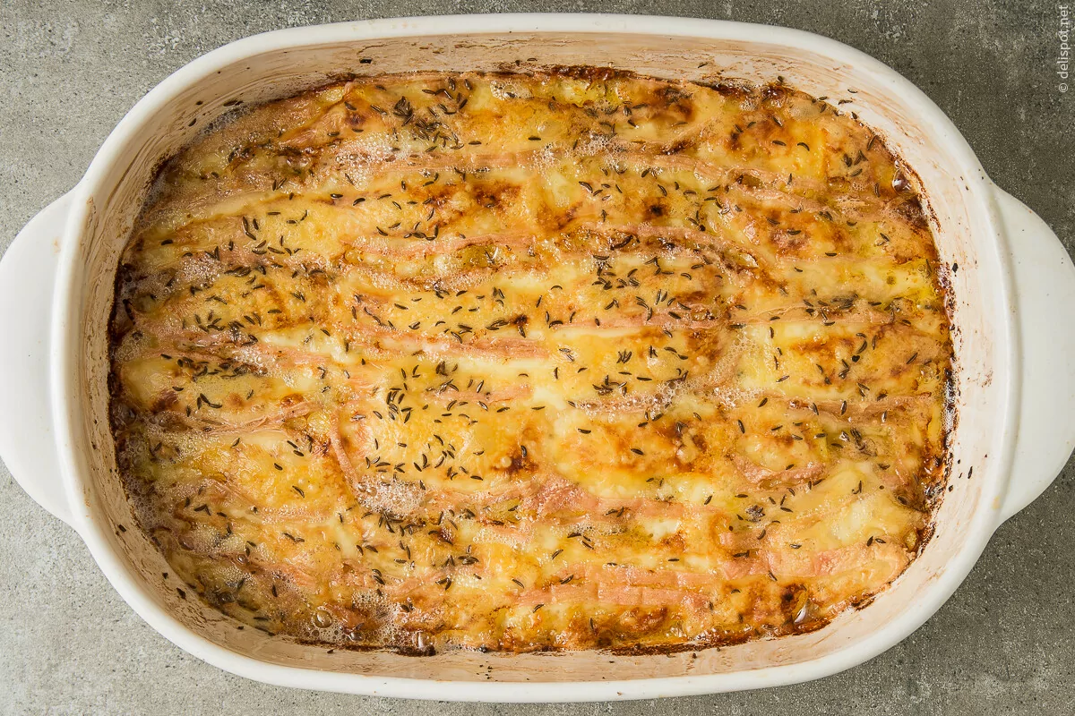 Munster chaud – mit Münsterkäse gratinierte Kartoffeln